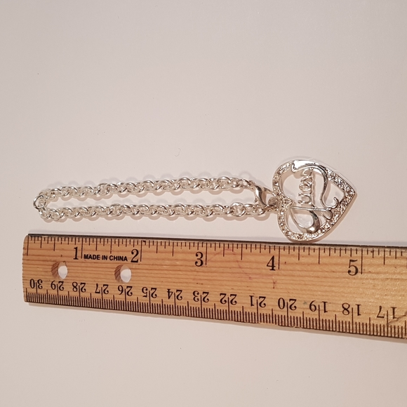 GUESS Bracelet Collection - Picture 5 of 7